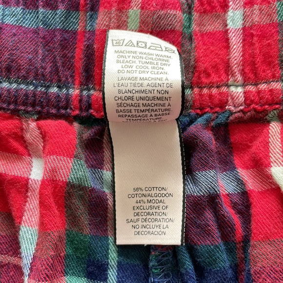 Victoria’s Secret Plaid Pajama Pants - Picture 7 of 7